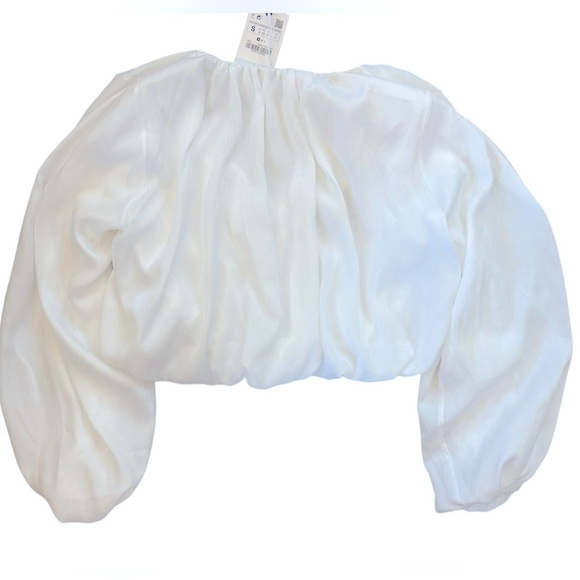 New with tags size small Zara balloon puff sleeve blouse so pretty! - Picture 5 of 5